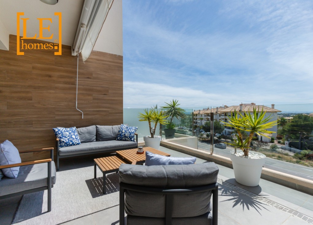 Reventa - Apartamento - Apartamento en el último piso - Orihuela Costa - Villamartín