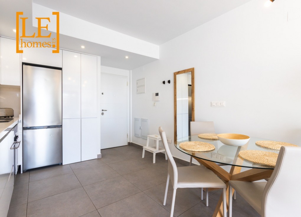 Reventa - Apartamento - Apartamento en el último piso - Orihuela Costa - Villamartín