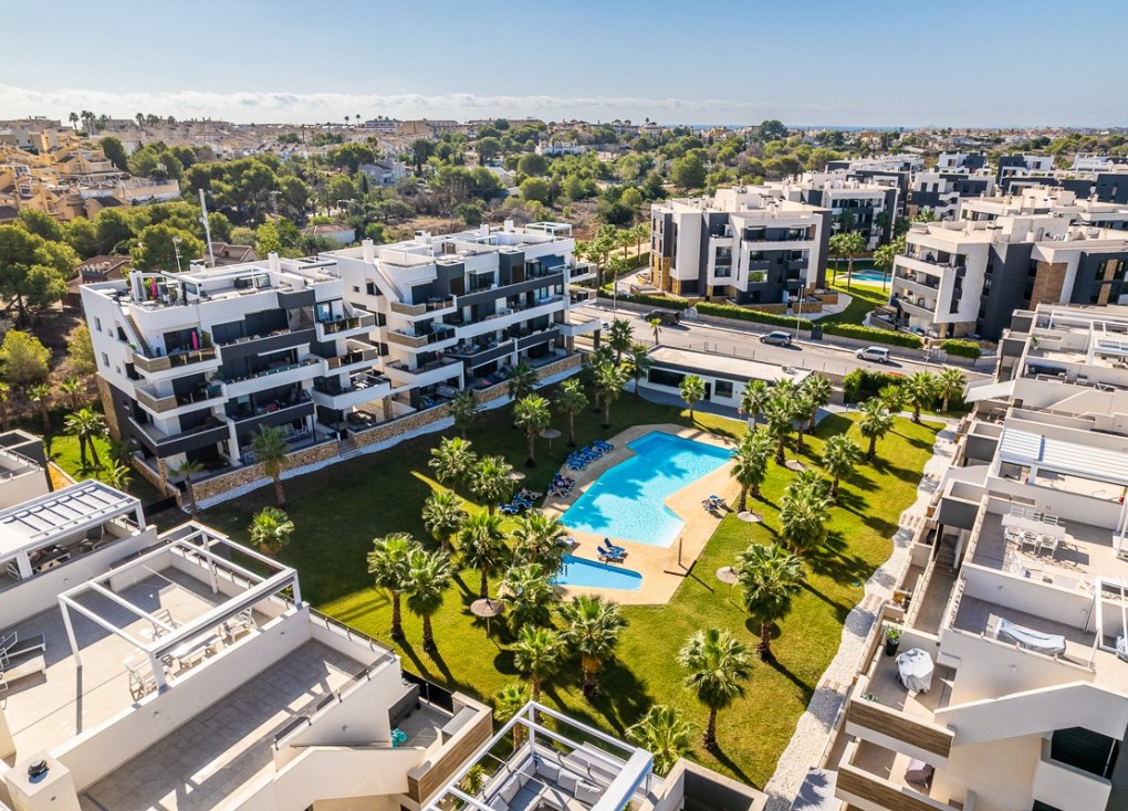Reventa - Apartamento - Apartamento en el último piso - Orihuela Costa