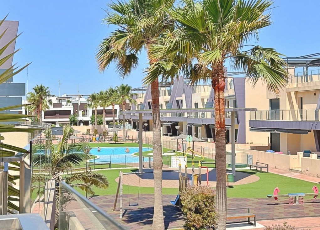 Reventa - Apartamento - Apartamento en el último piso - Pilar de la Horadada - TORRE DE LA HORADADA