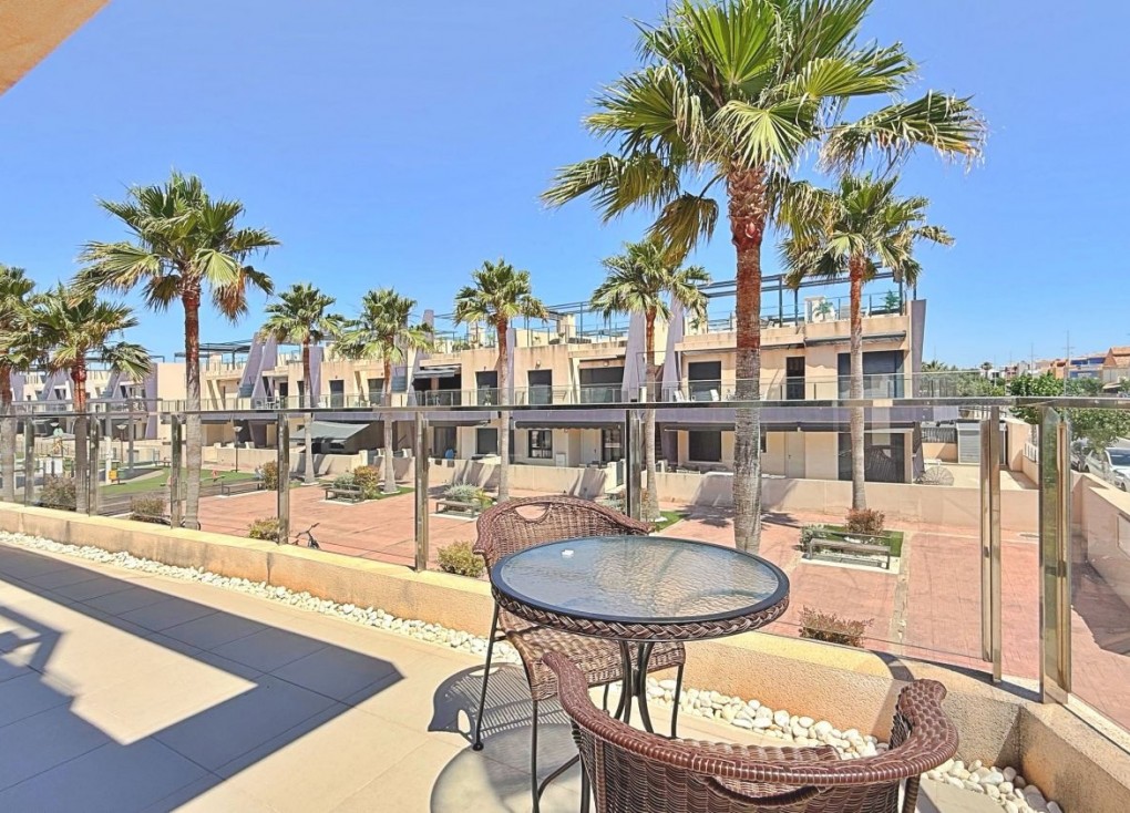 Reventa - Apartamento - Apartamento en el último piso - Pilar de la Horadada - TORRE DE LA HORADADA