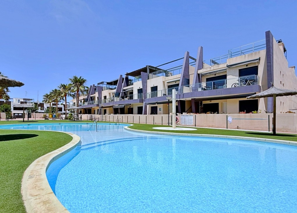 Reventa - Apartamento - Apartamento en el último piso - Pilar de la Horadada - TORRE DE LA HORADADA