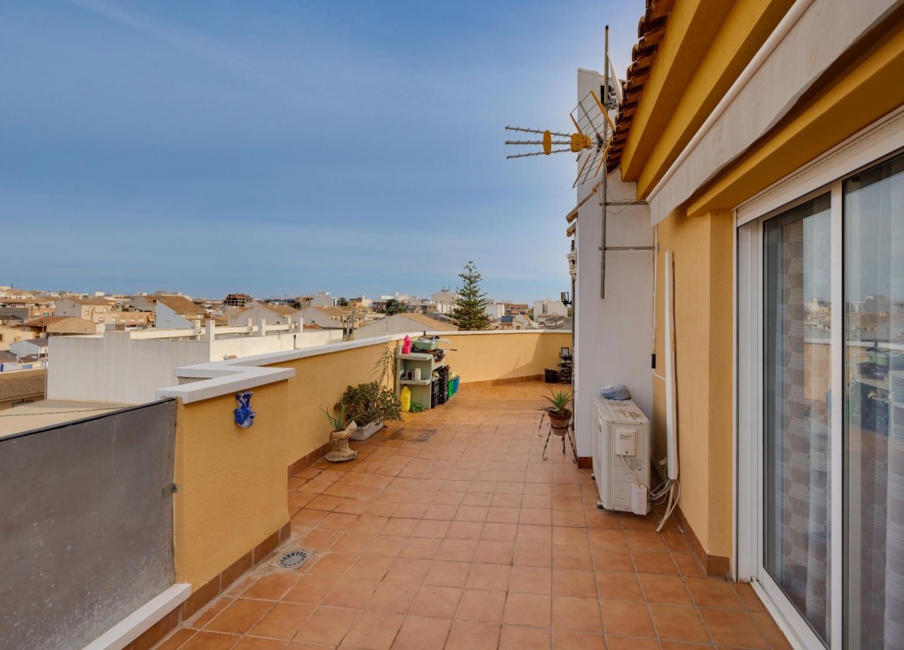 Reventa - Apartamento - Apartamento en el último piso - Pilar de la Horadada