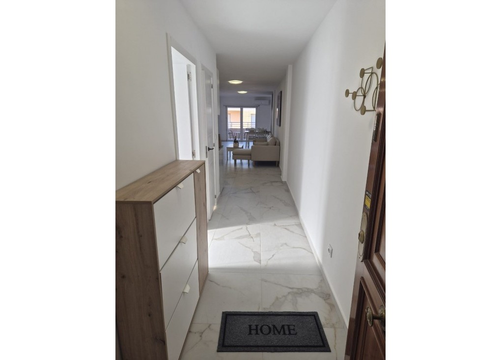 Reventa - Apartamento - Apartamento en el último piso - Torrevieja - Acequion