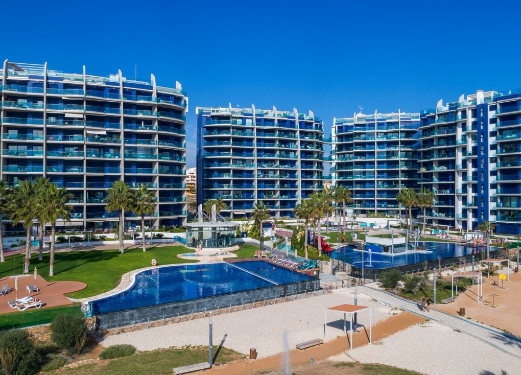 Reventa - Apartamento - Apartamento en el último piso - Torrevieja - Punta Prima