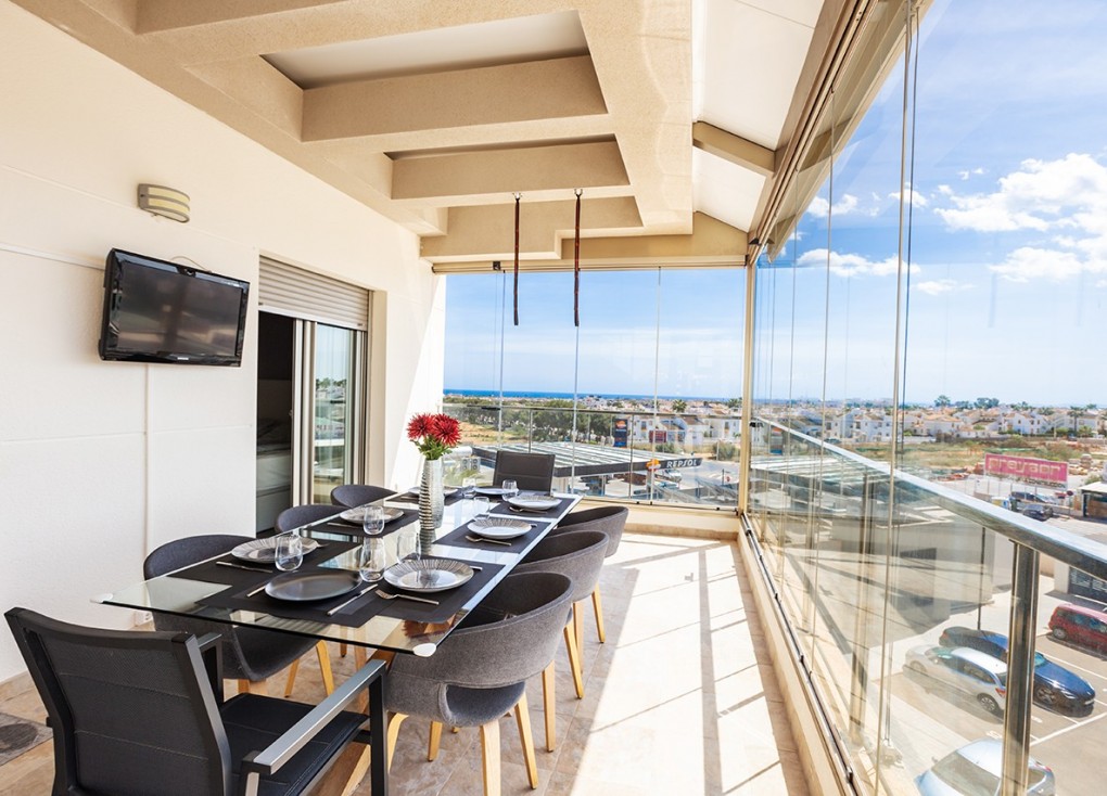 Reventa - Apartamento - Apartamento en el último piso - Villamartín