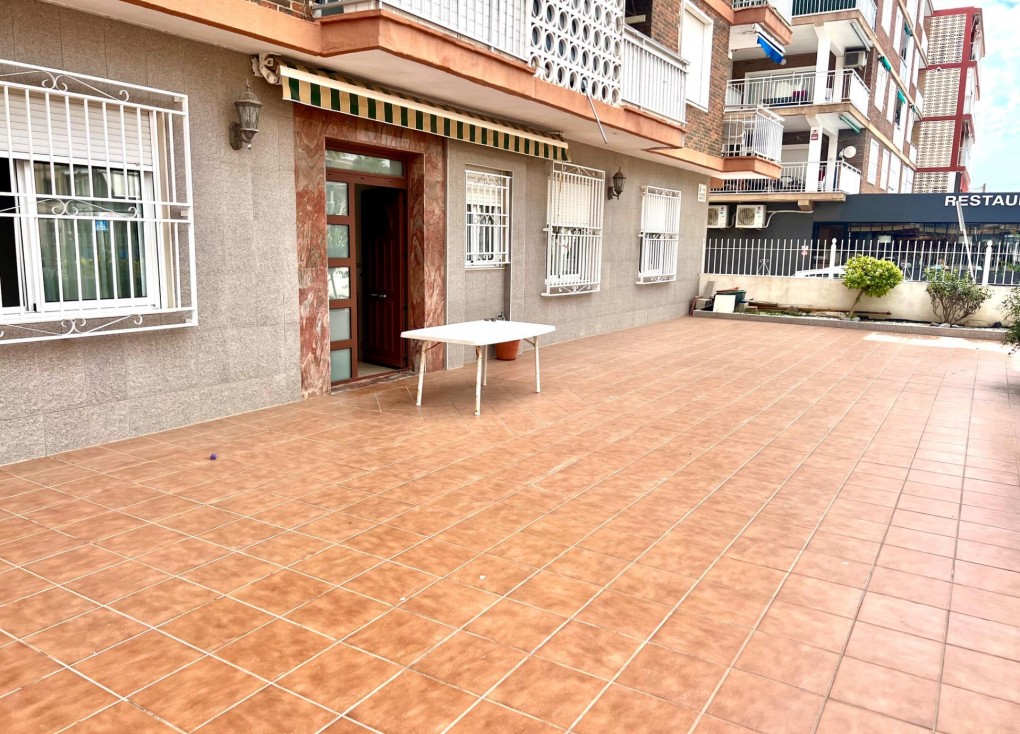 Reventa - Apartamento - Apartamento Planta Baja - Torrevieja - Acequion