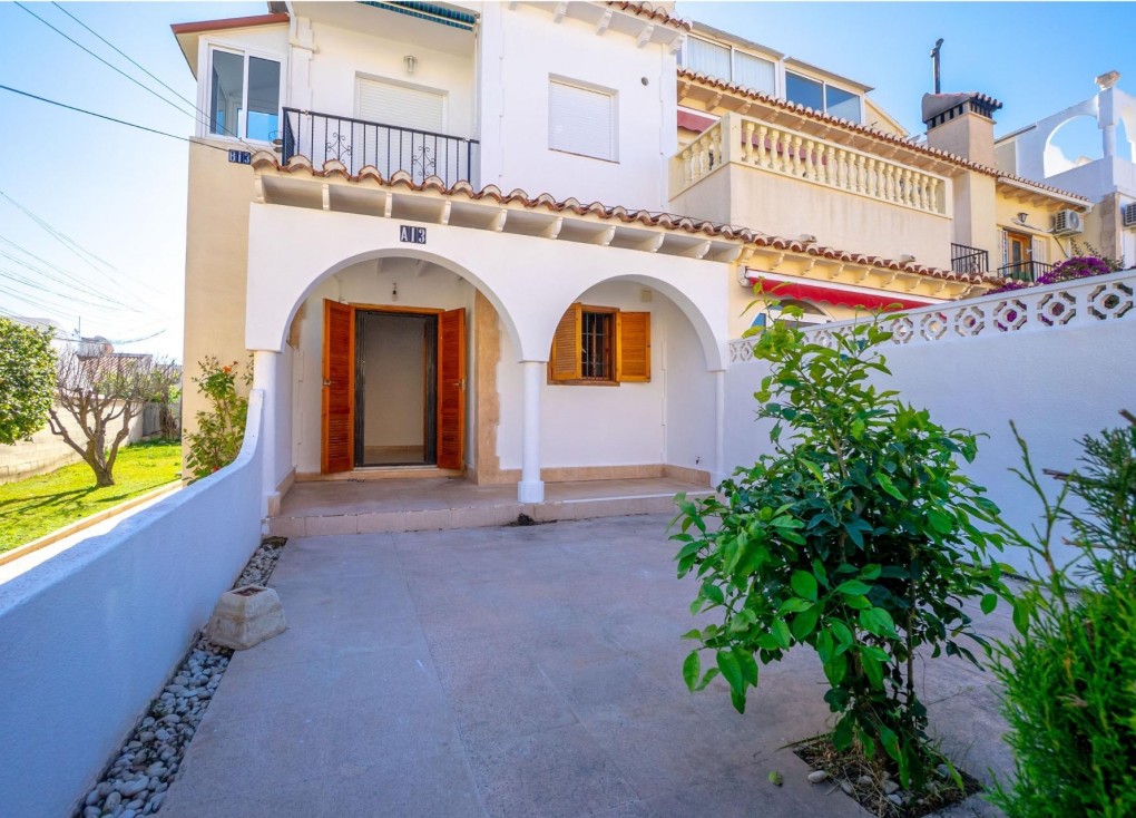 Reventa - Apartamento - Apartamento Planta Baja - Torrevieja - El chaparral