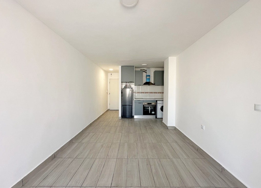 Reventa - Apartamento dúplex - Torrevieja