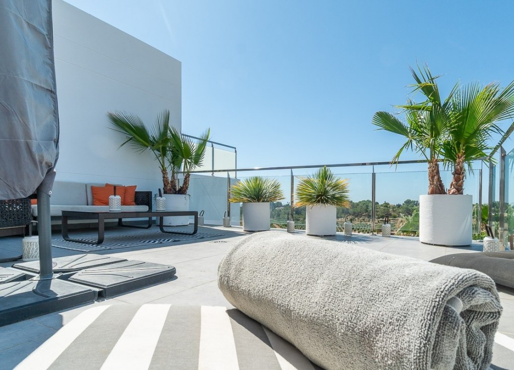Reventa - Apartamento dúplex - Villamartín