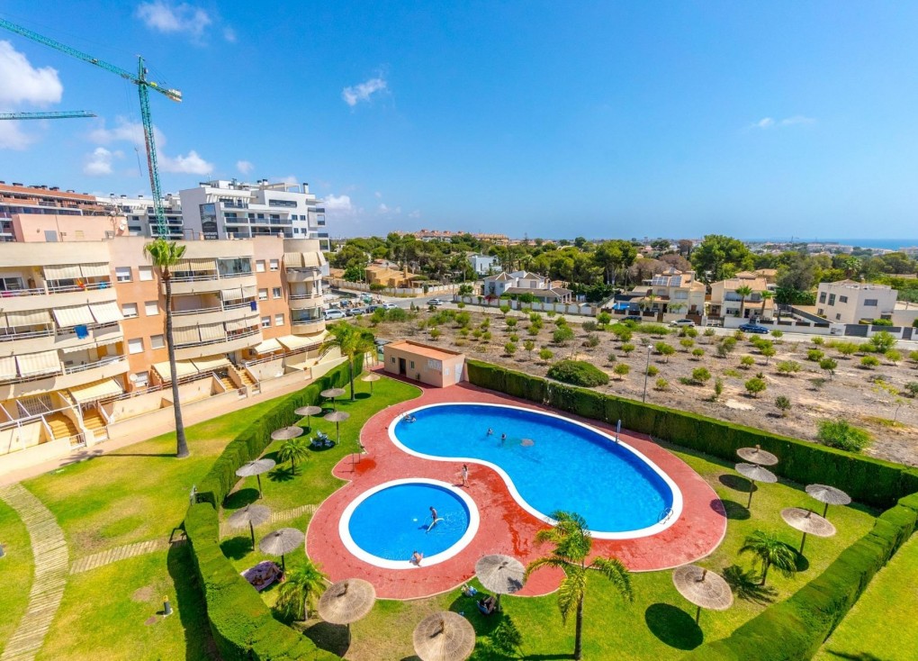Reventa - Apartamento / piso - Dehesa de campoamor - Campoamor