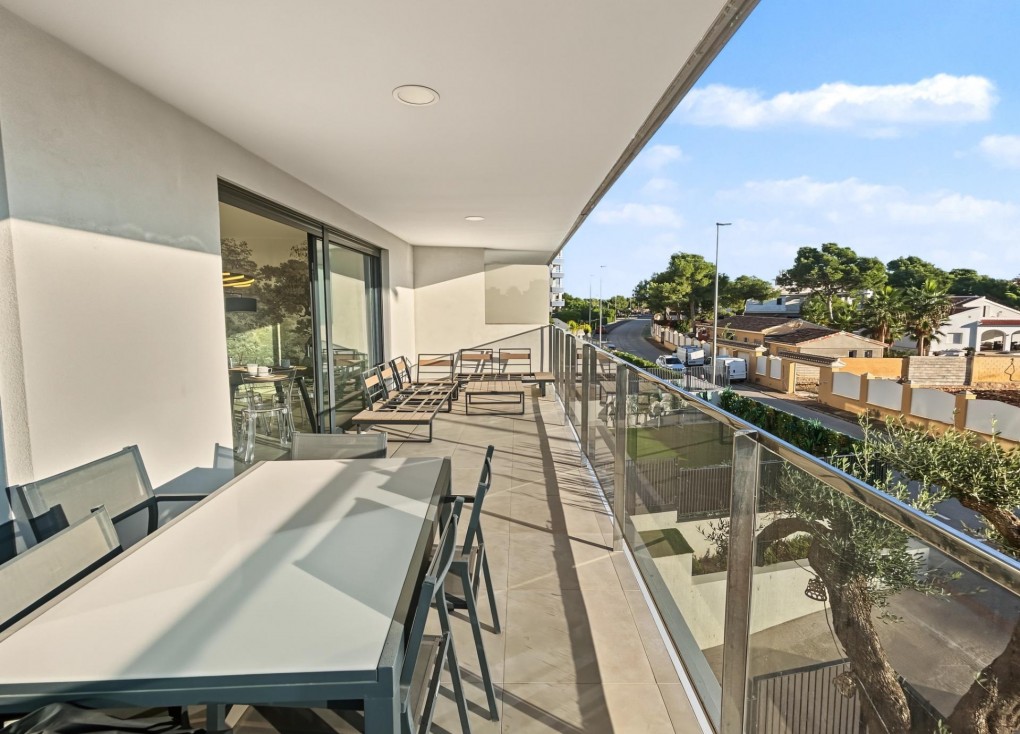 Reventa - Apartamento / piso - Dehesa de campoamor - Campoamor