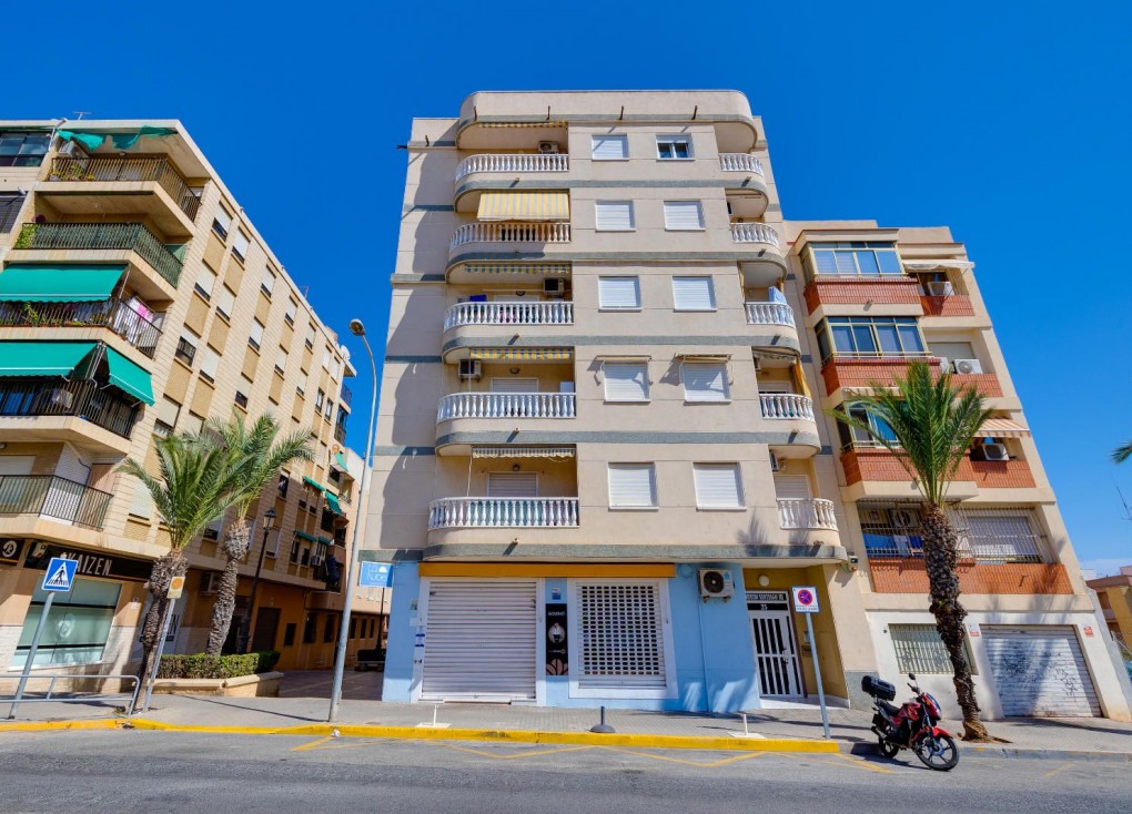 Reventa - Apartamento / piso - Guardamar del Segura