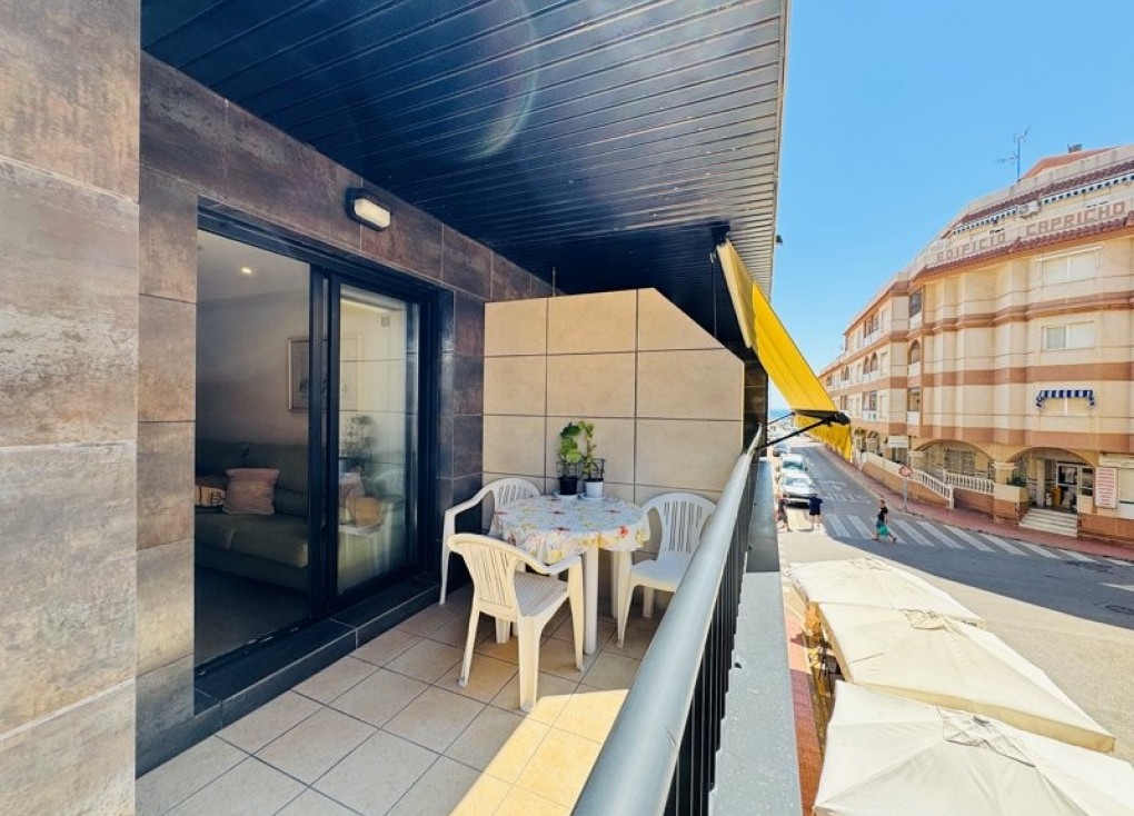 Reventa - Apartamento / piso - La Mata - LA MATA