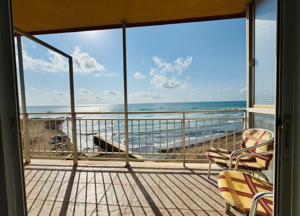 Reventa - Apartamento / piso - La Mata - LA MATA