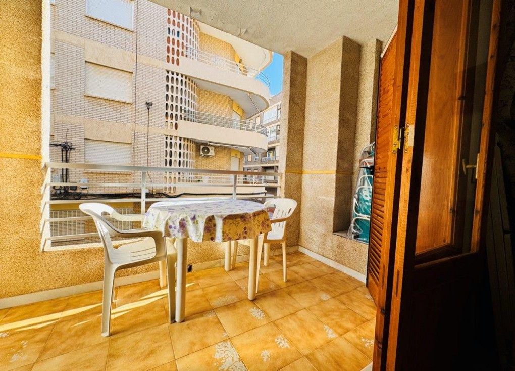 Reventa - Apartamento / piso - La Mata - LA MATA