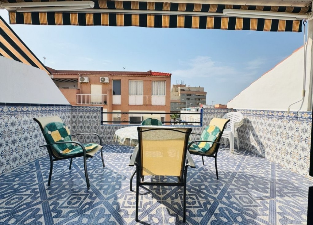 Reventa - Apartamento / piso - La Mata - LA MATA