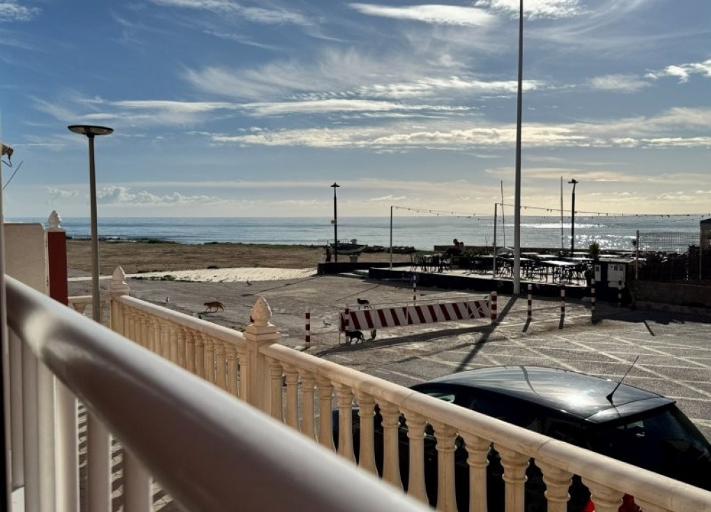 Reventa - Apartamento / piso - La Mata - LA MATA