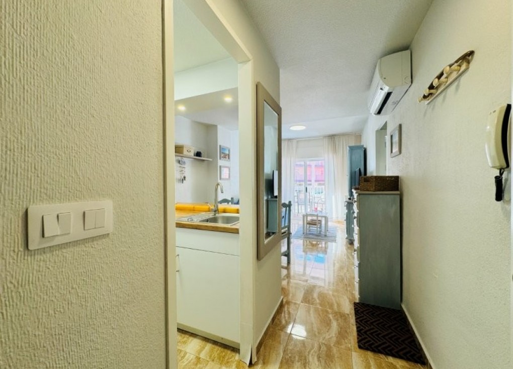 Reventa - Apartamento / piso - La Mata - LA MATA