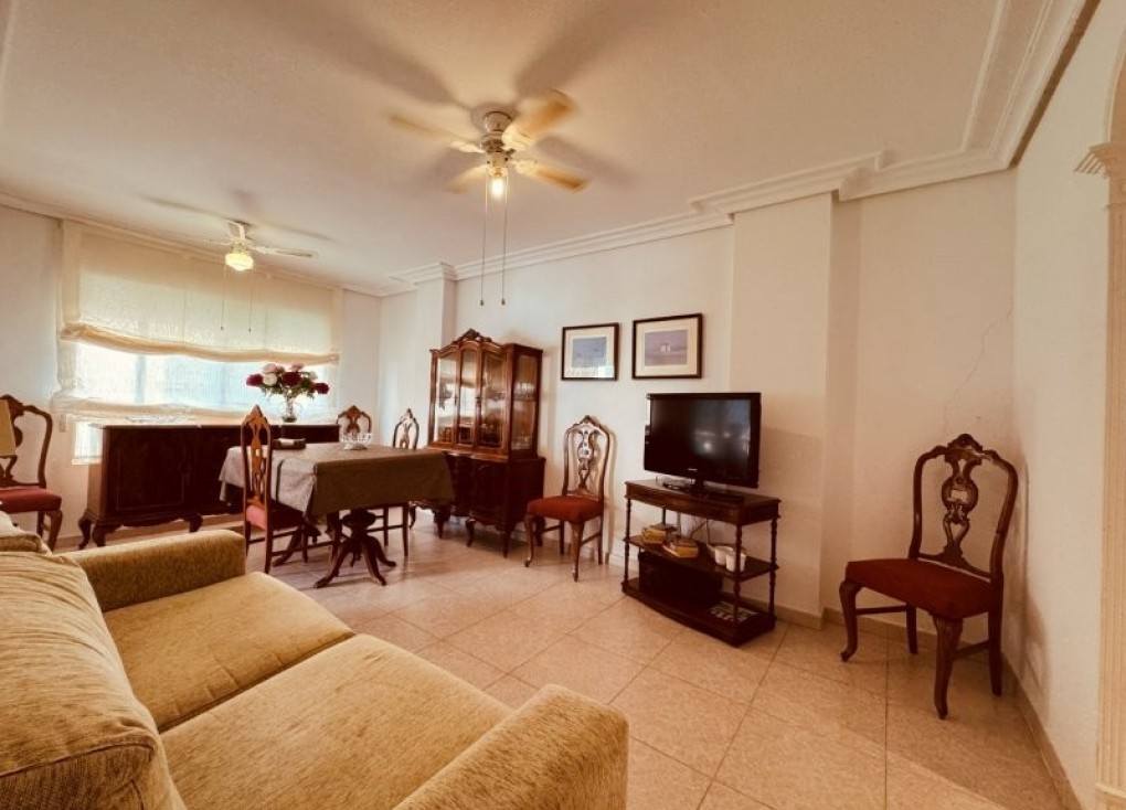 Reventa - Apartamento / piso - La Mata - LA MATA