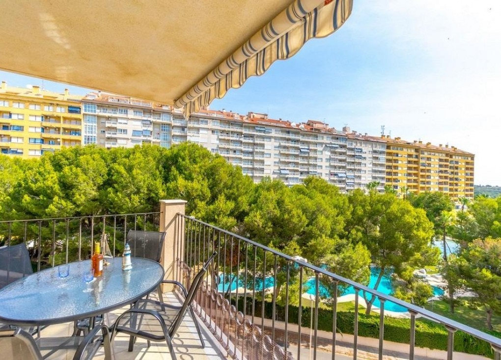 Reventa - Apartamento / piso - Orihuela Costa - Campoamor