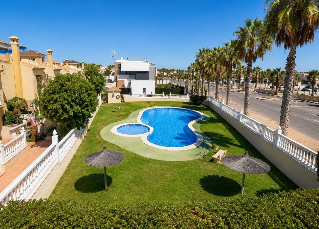 Reventa - Apartamento / piso - Orihuela Costa - Lomas de Cabo Roig