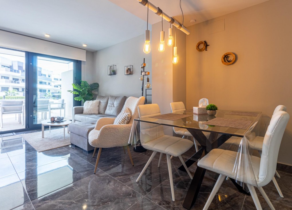 Reventa - Apartamento / piso - Orihuela Costa - Los Almendros-La Florida