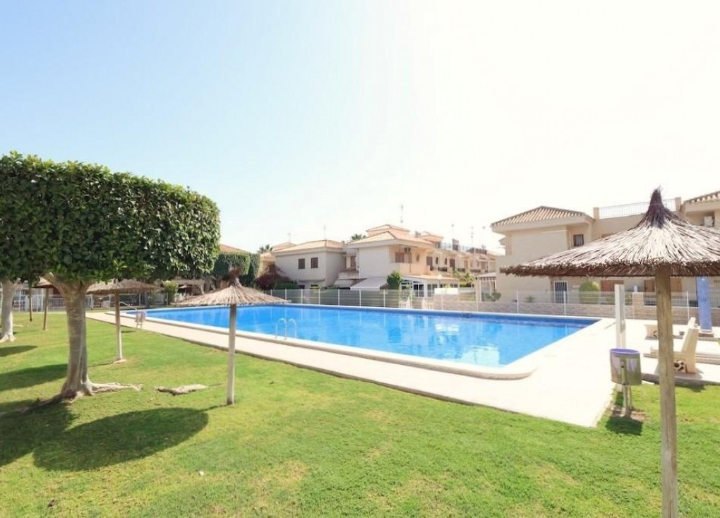 Reventa - Apartamento / piso - Orihuela Costa - Playa Flamenca