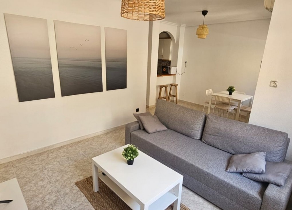 Reventa - Apartamento / piso - Orihuela Costa - Playa Flamenca