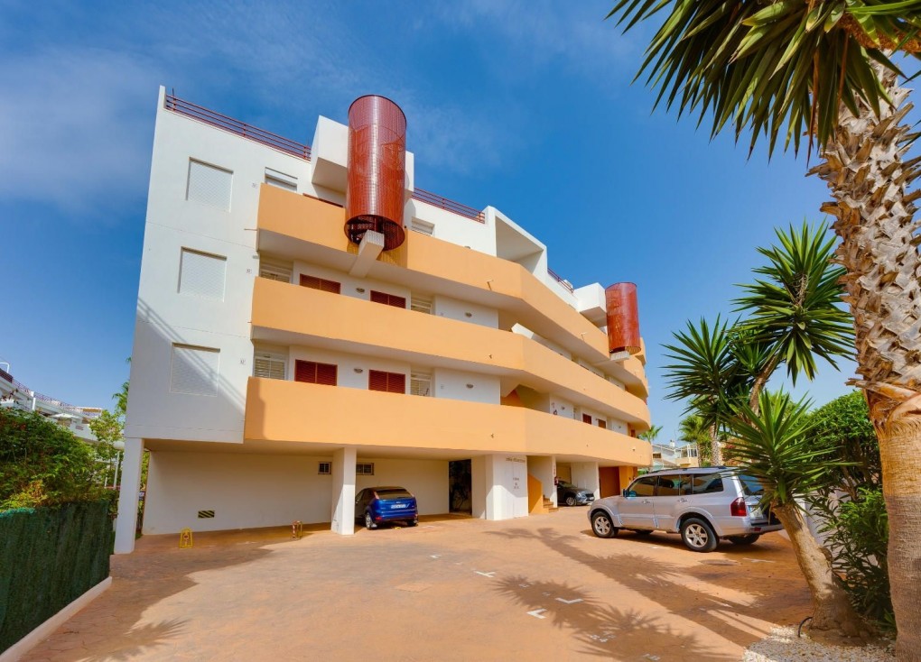 Reventa - Apartamento / piso - Orihuela Costa