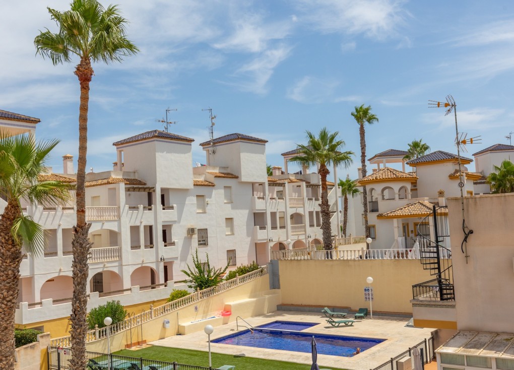Reventa - Apartamento / piso - Orihuela - Villamartín