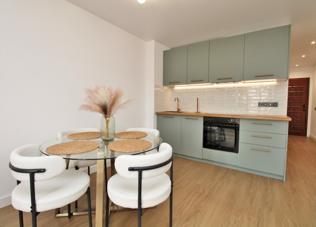 Reventa - Apartamento / piso - Pilar de la Horadada - TORRE DE LA HORADADA