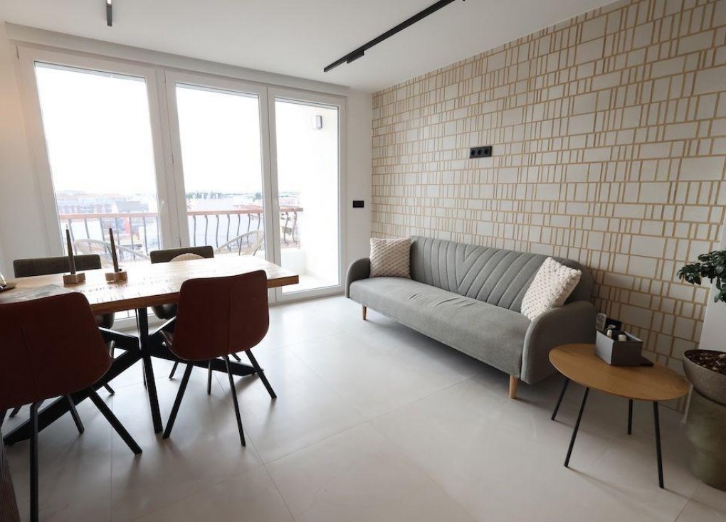 Reventa - Apartamento / piso - Pilar de la Horadada - Zona Pueblo