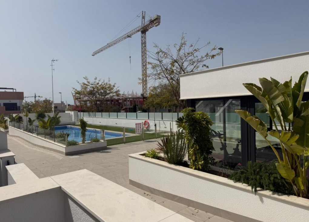 Reventa - Apartamento / piso - Pilar de la Horadada