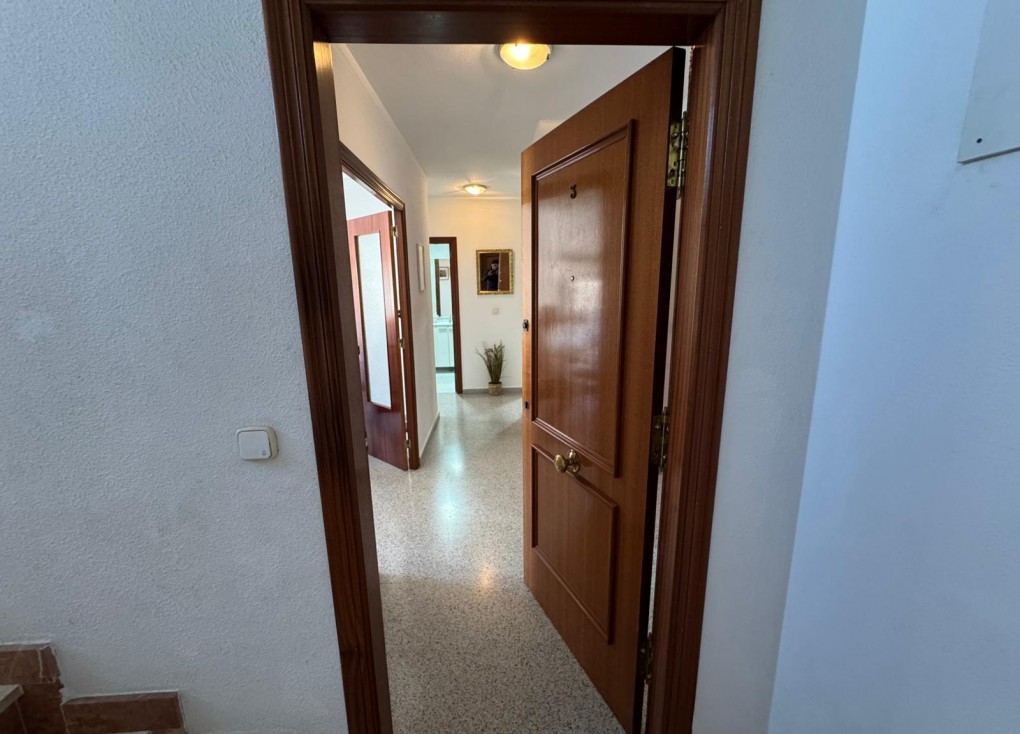 Reventa - Apartamento / piso - San Miguel de Salinas