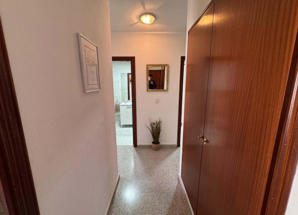 Reventa - Apartamento / piso - San Miguel de Salinas