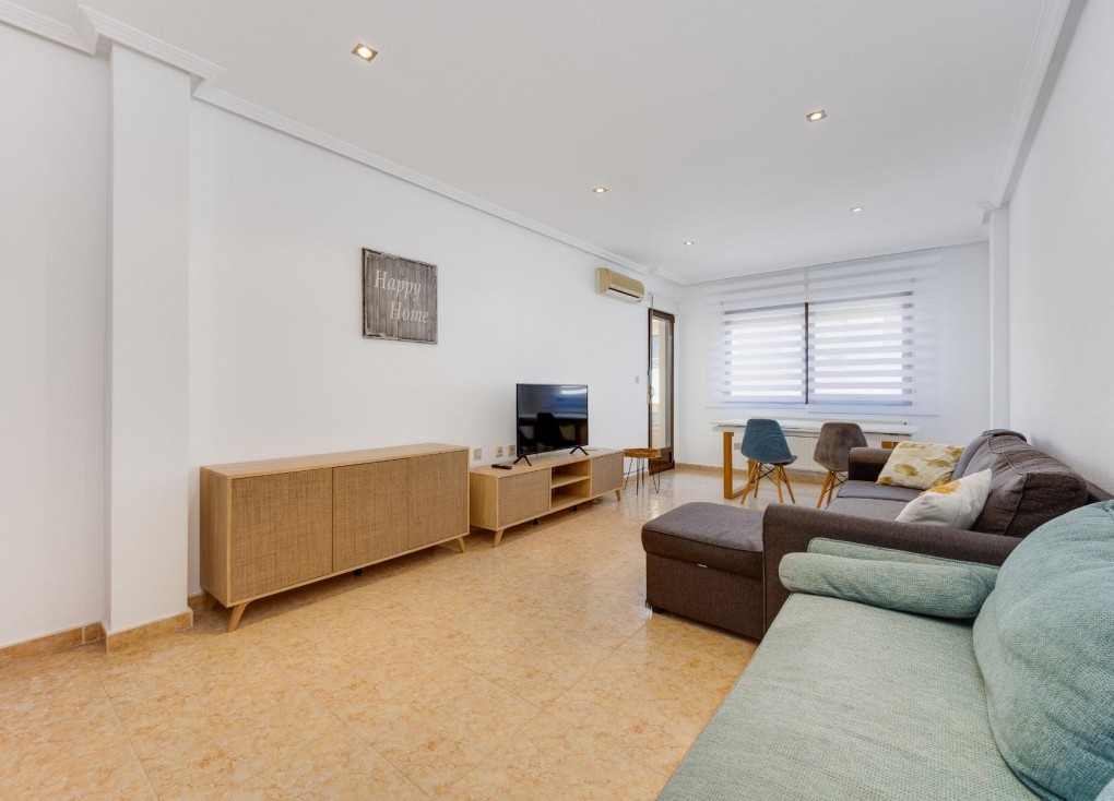 Reventa - Apartamento / piso - San Miguel de Salinas