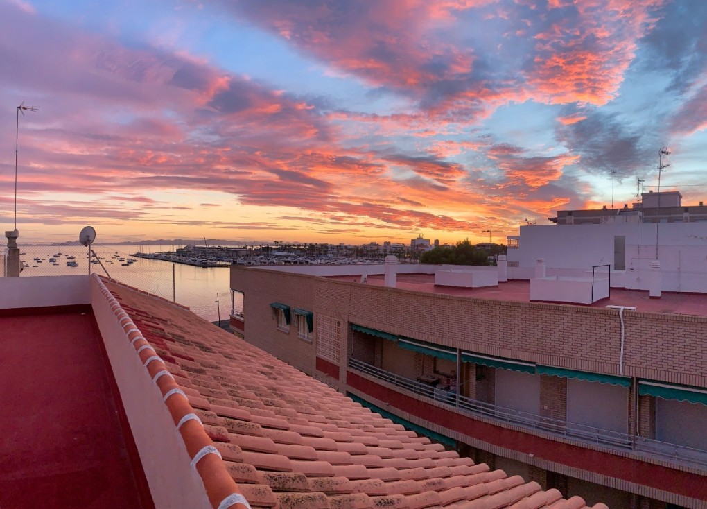 Reventa - Apartamento / piso - San Pedro del Pinatar - Lo pagan