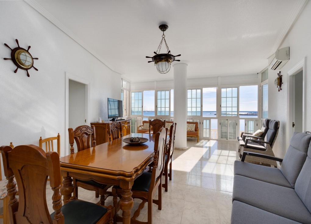 Reventa - Apartamento / piso - Torrevieja - Acequion