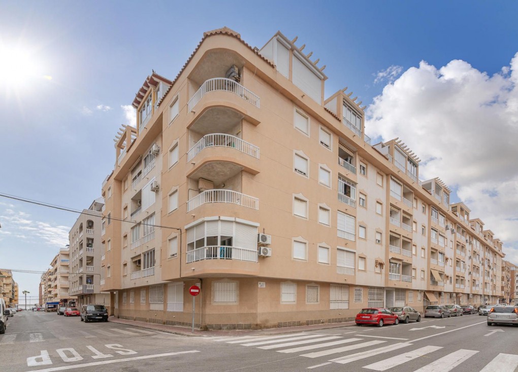 Reventa - Apartamento / piso - Torrevieja - Acequion