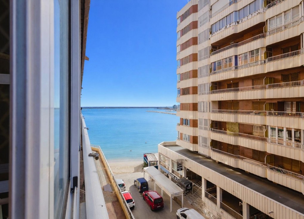 Reventa - Apartamento / piso - Torrevieja - Acequion