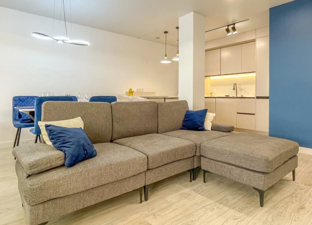 Reventa - Apartamento / piso - Torrevieja - Acequion