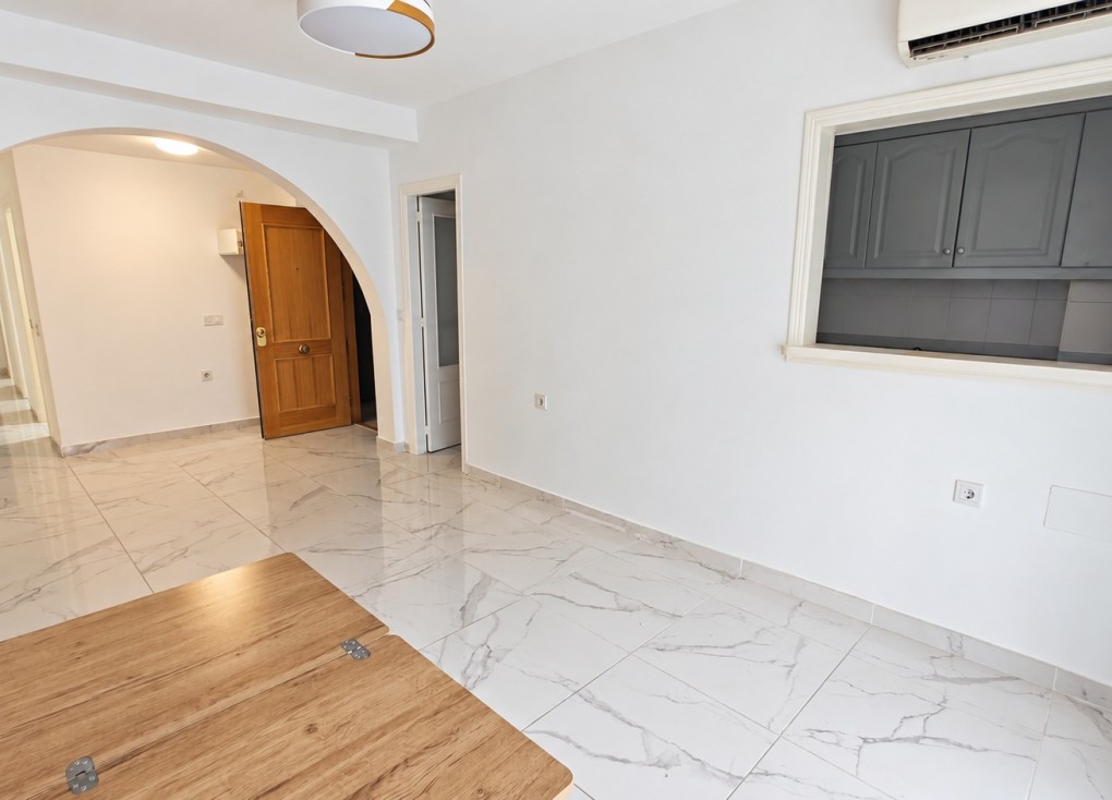 Reventa - Apartamento / piso - Torrevieja - Acequion