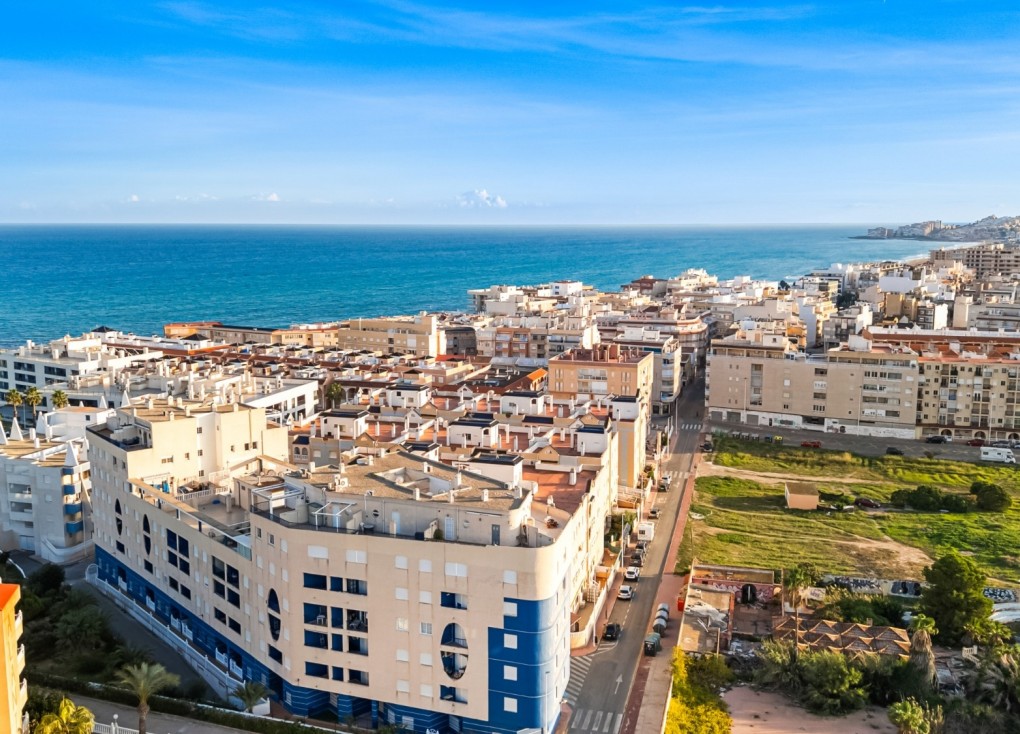 Reventa - Apartamento / piso - Torrevieja - LA MATA