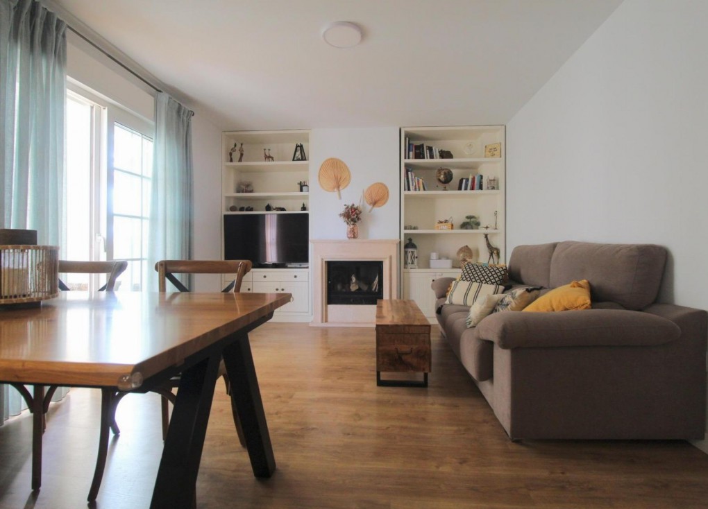 Reventa - Apartamento / piso - Torrevieja - La veleta