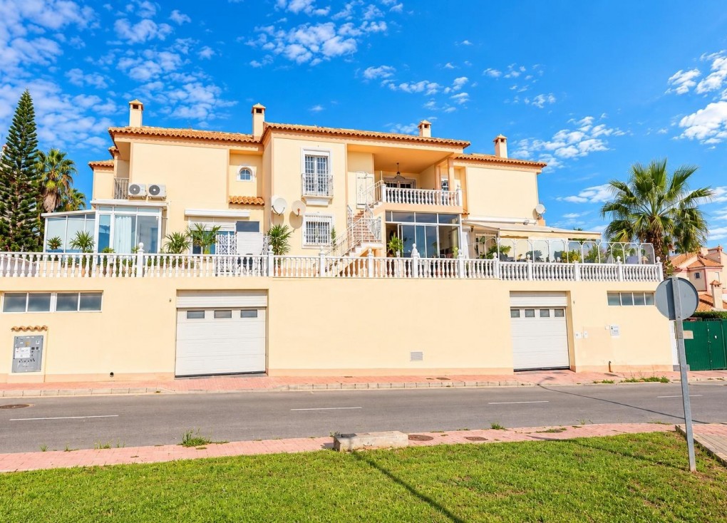 Reventa - Apartamento / piso - Torrevieja - Los Altos