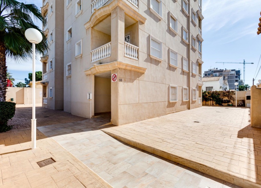 Reventa - Apartamento / piso - Torrevieja - Nueva Torrevieja