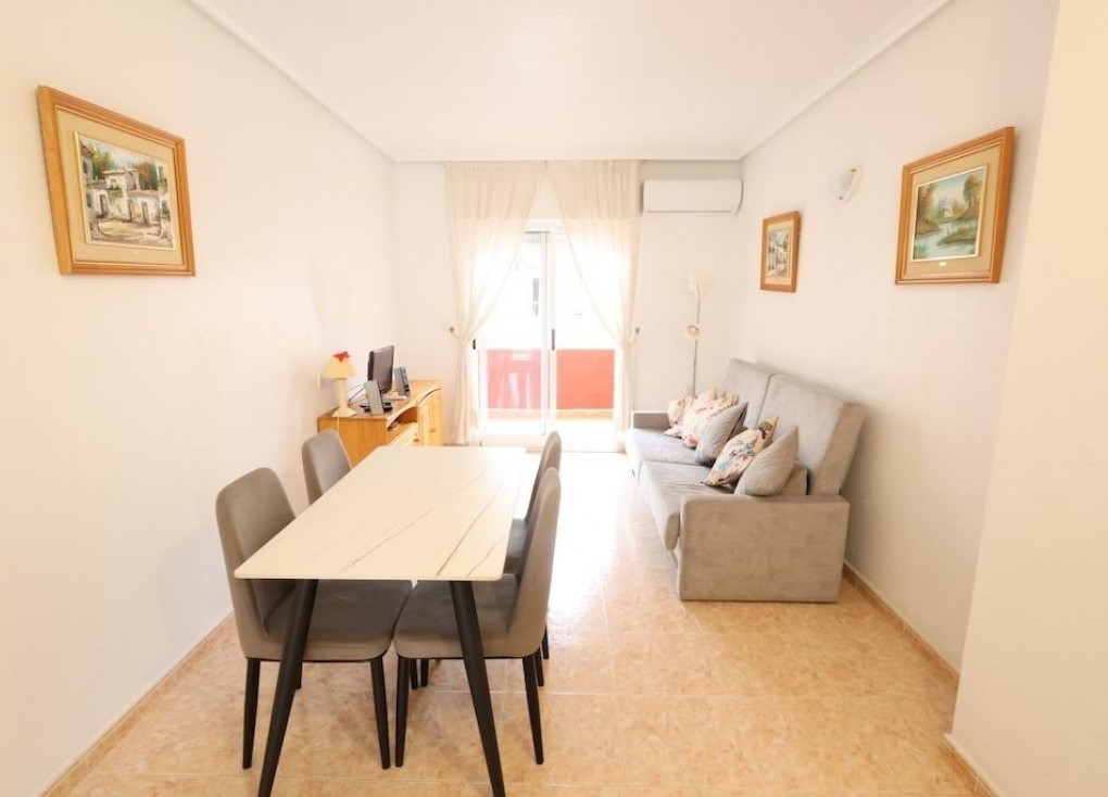 Reventa - Apartamento / piso - Torrevieja - Parque de las Naciones