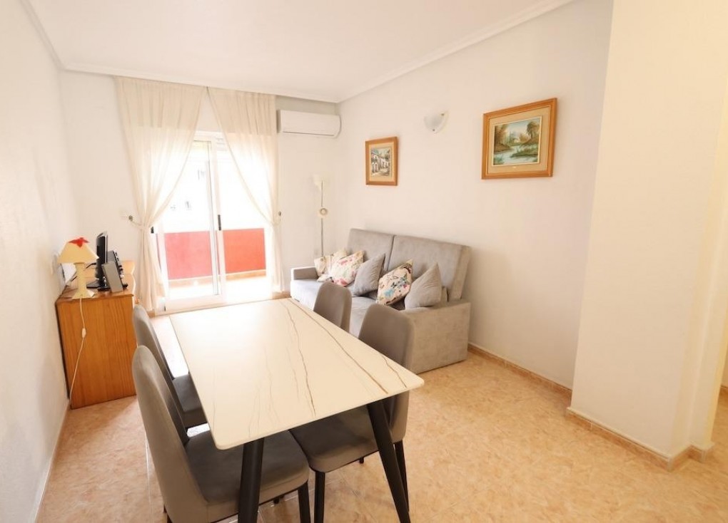 Reventa - Apartamento / piso - Torrevieja - Parque de las Naciones