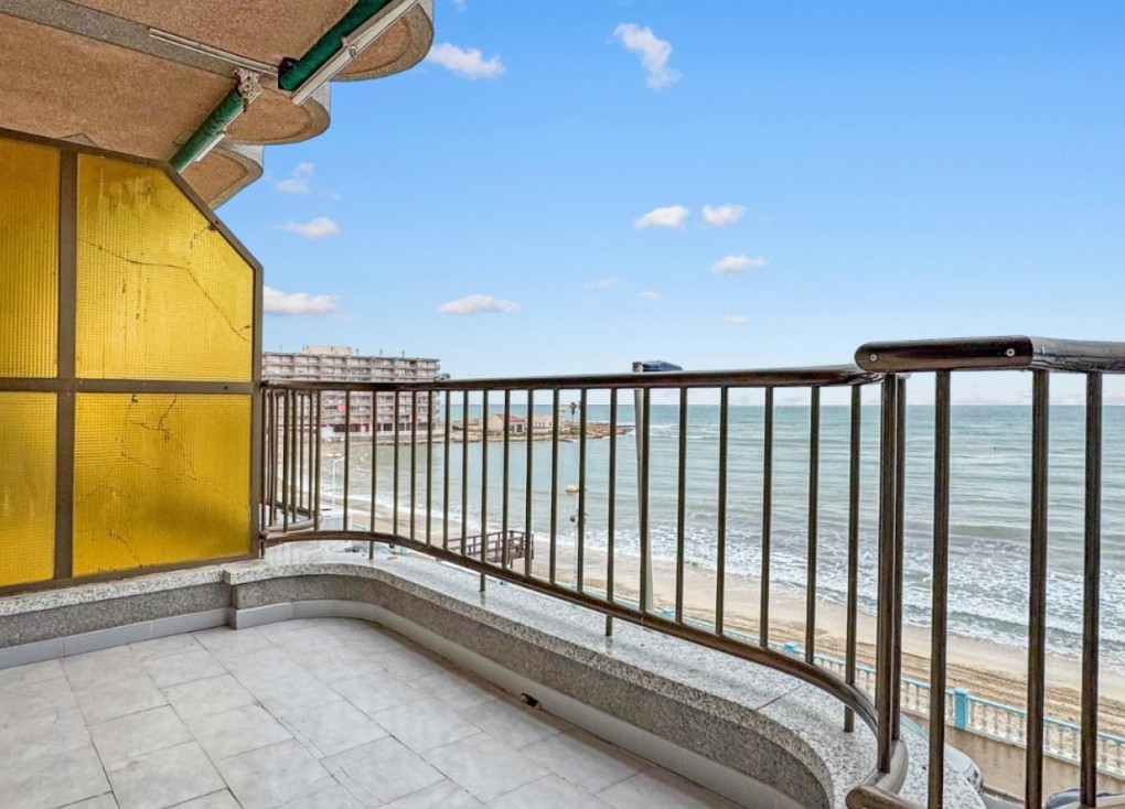 Reventa - Apartamento / piso - Torrevieja - Playa de los Locos